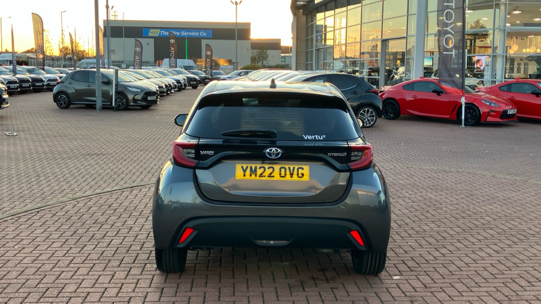 Toyota Yaris 1.5 Hybrid Design 5dr CVT Hybrid Hatchback